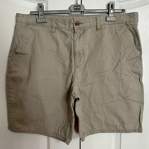 🌼3/$15 George Shorts